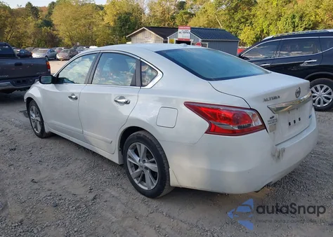 2013 Nissan Altima 2.5 Sv z USA, uszkodzony, nr VIN 1N4AL3AP8DC907520
